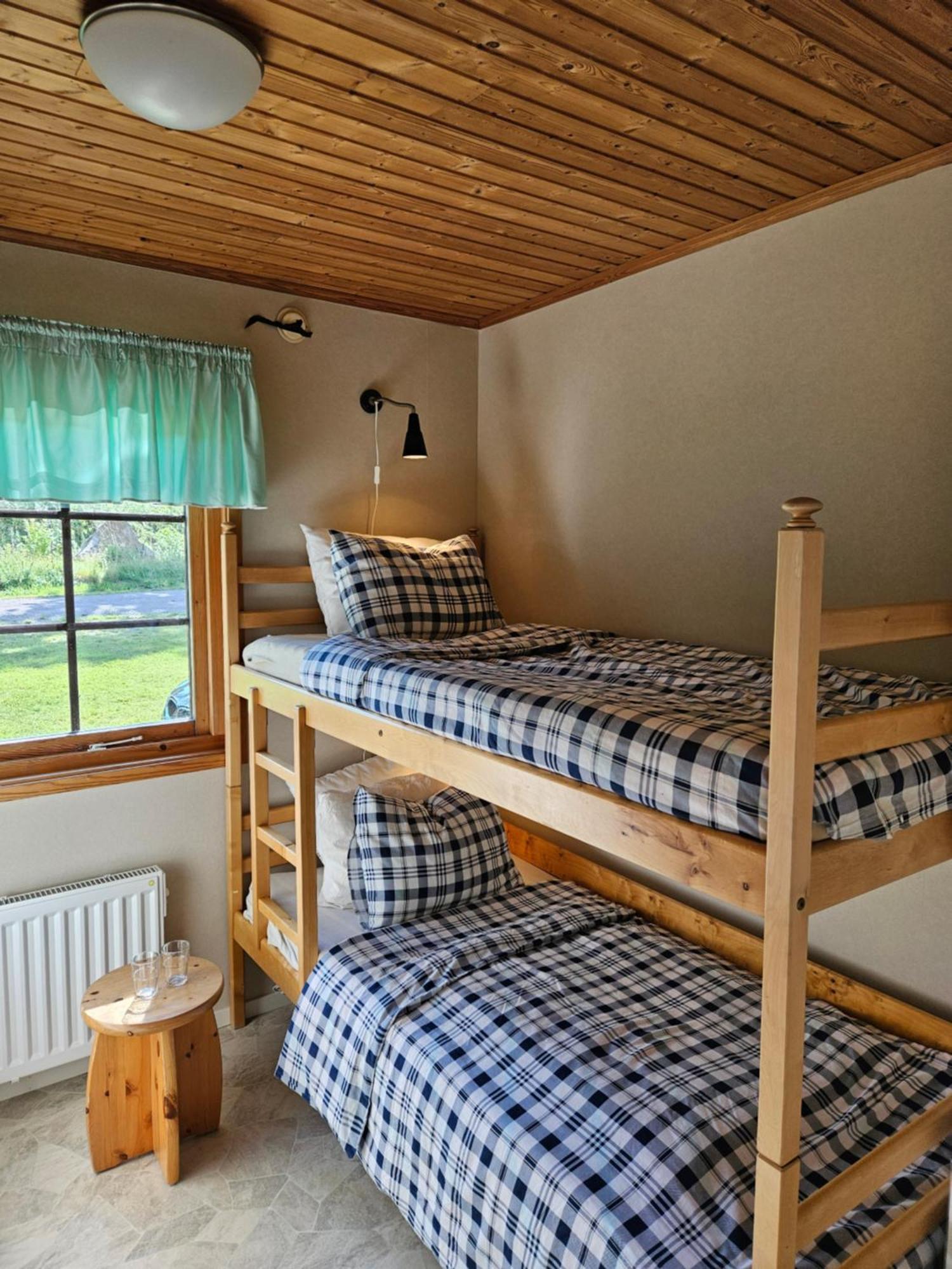 Askevikstugby Villa Sjötorp Екстериор снимка